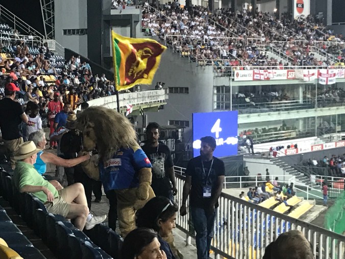 wQHxlrlJS6SwxPiAvTDCog